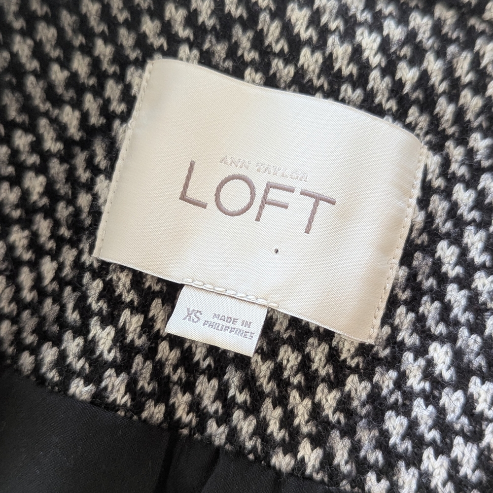 Ann Taylor LOFT Herringbone Wool Blend Peacoat Double Breasted Short Jacket XS - Picture 8 of 10